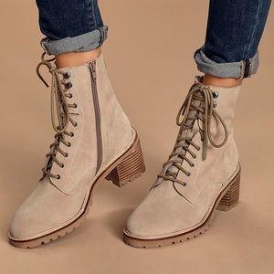 Seychelles Irresistible Heeled lace-up Boot in Sand Suede